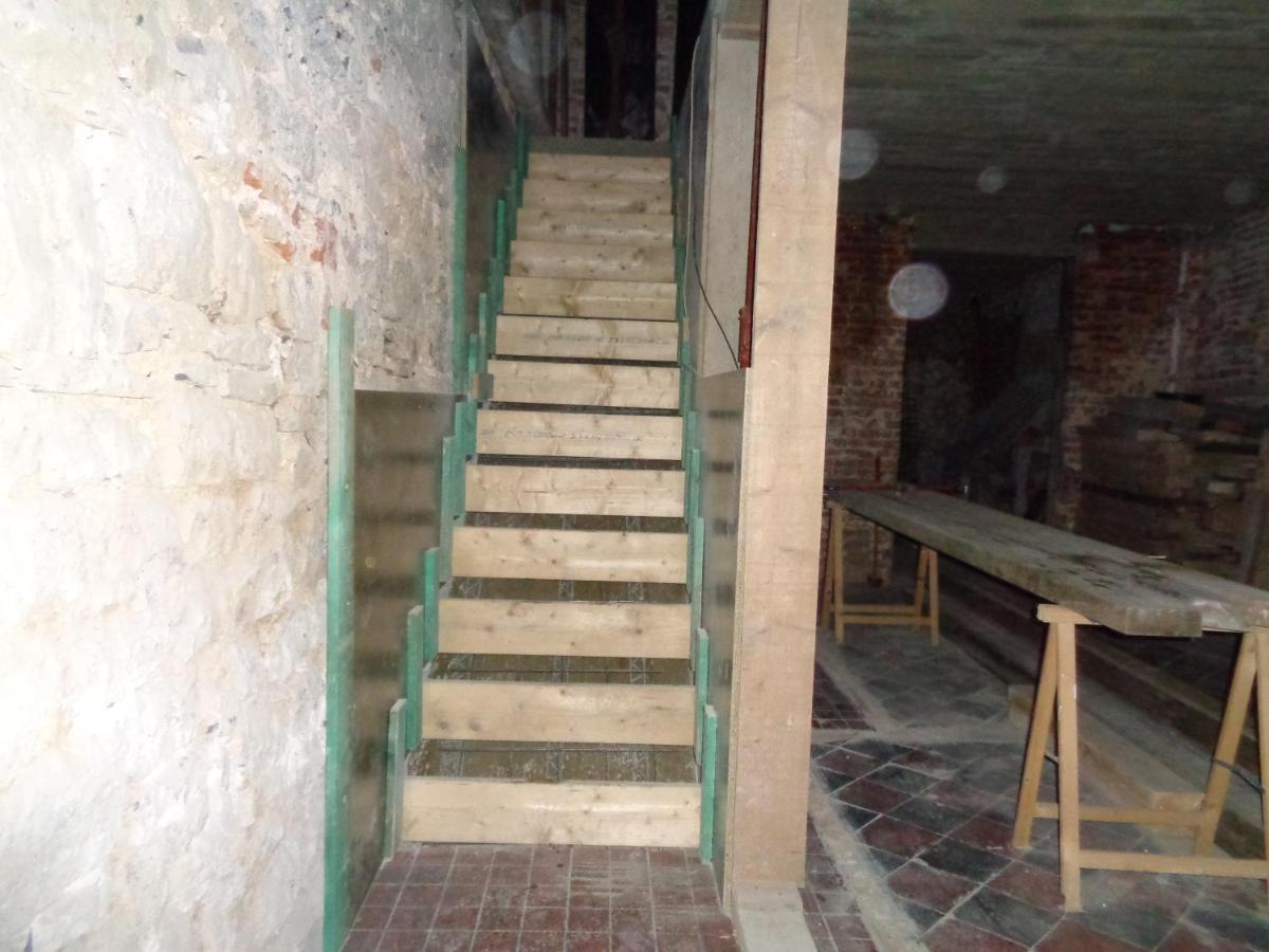 迪南 Au Pied De L'Abbaye De Leffe酒店 外观 照片